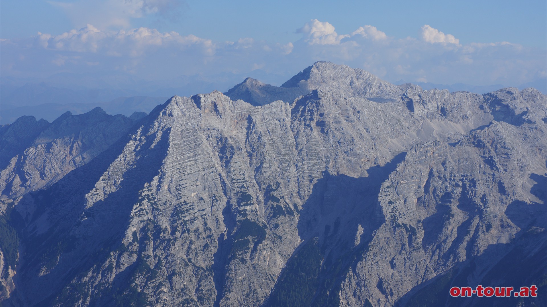 Die Leoganger Steinberge mit dem 2.634 m hohen Birnhorn.